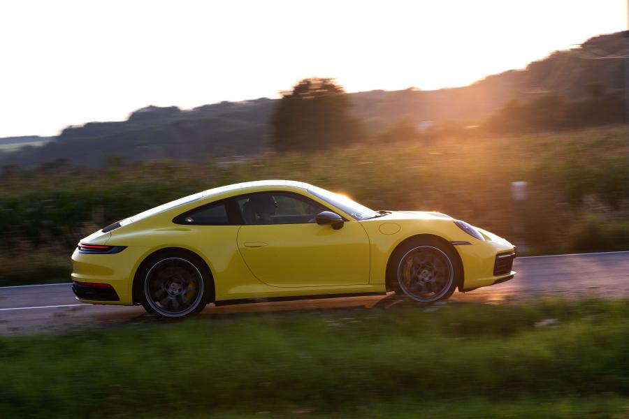  Porsche 911 Carrera (992) 2019 года  (WW) (фото 115 из 148)